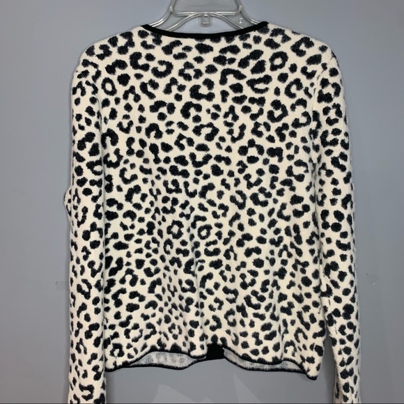 Ann Taylor Cardigan Leopard Animal Print Button Up Fuzzy Soft Cardigan - Picture 5 of 11